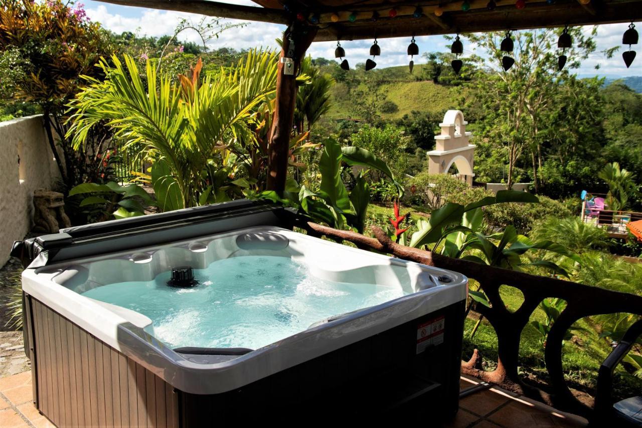Encantada Guest House El Castillo Exterior photo